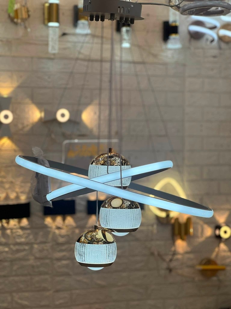 نجفه ليد ٣ اضاءه بالريموت كود ٠١٩ إطار جراي 2